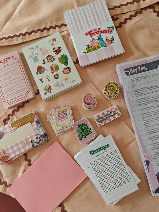 Travelling Souls Collective (Monthly Mail)